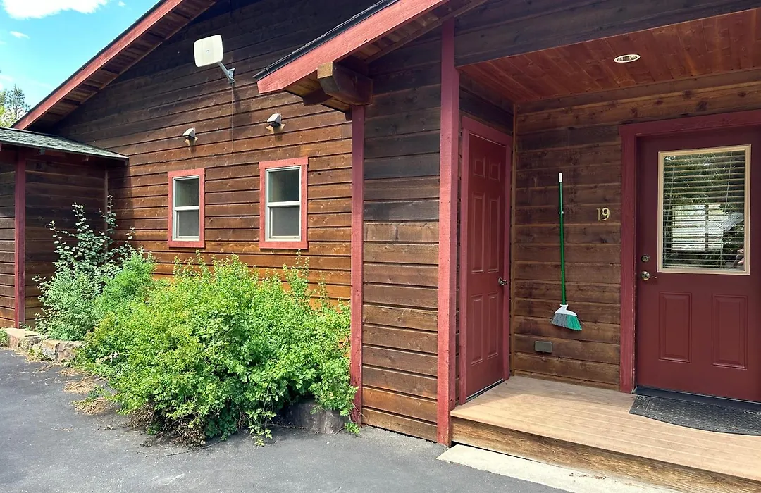 Chewuch Inn & Cabins-1