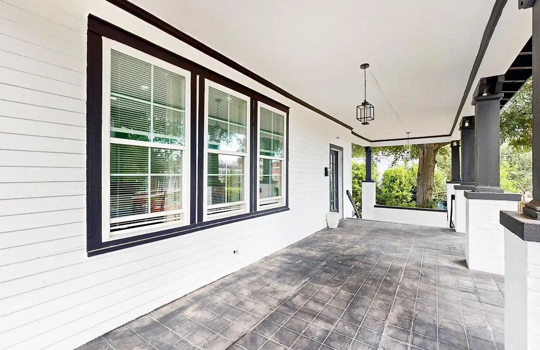 < 2 Mi Dtwn Augusta: Charming Historic Home-1