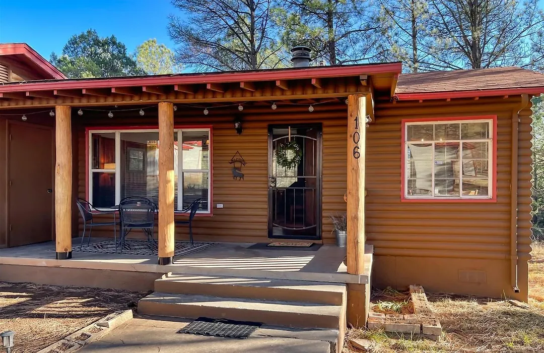 Elk Crossing Cabin-1
