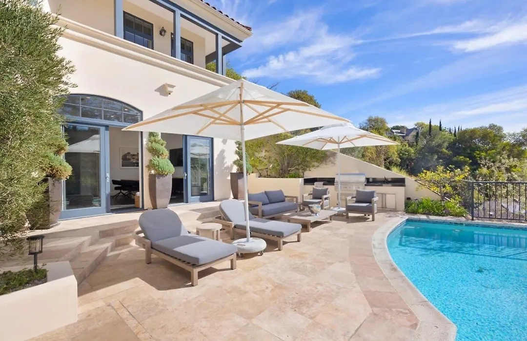 Chateau Beverly Hills By Stay Awhile Villas-1