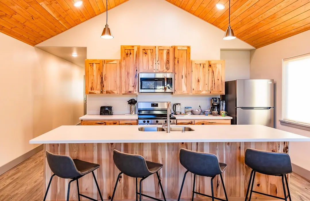Lakeshore Lodging Suites-1