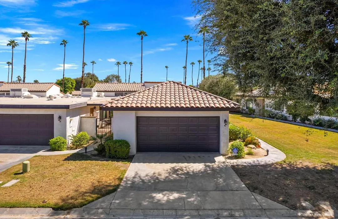 Rancho Las Palmas, 40 Durango Circle, Rancho Mirage-1