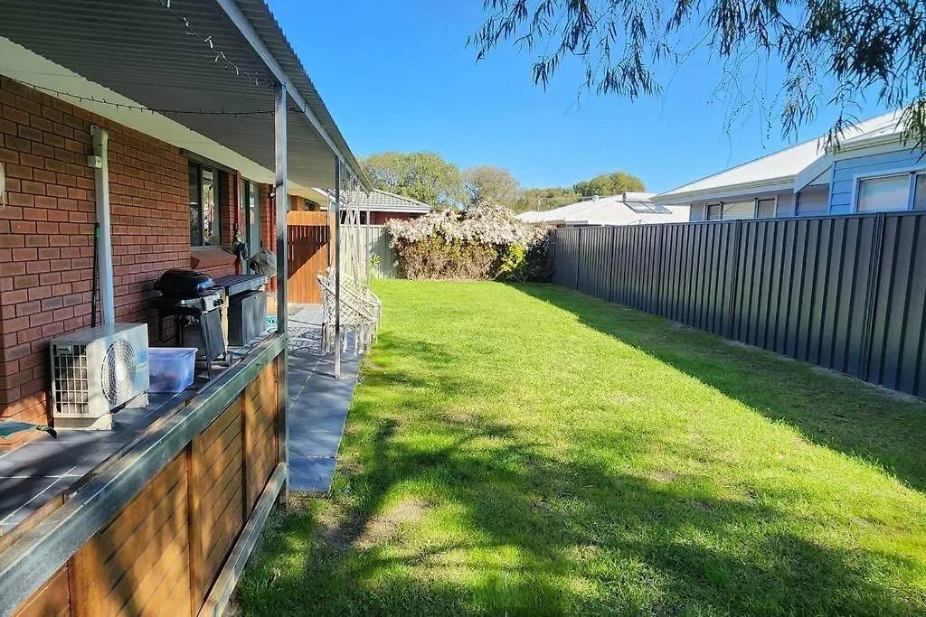 Abbey Beach Cottage-1