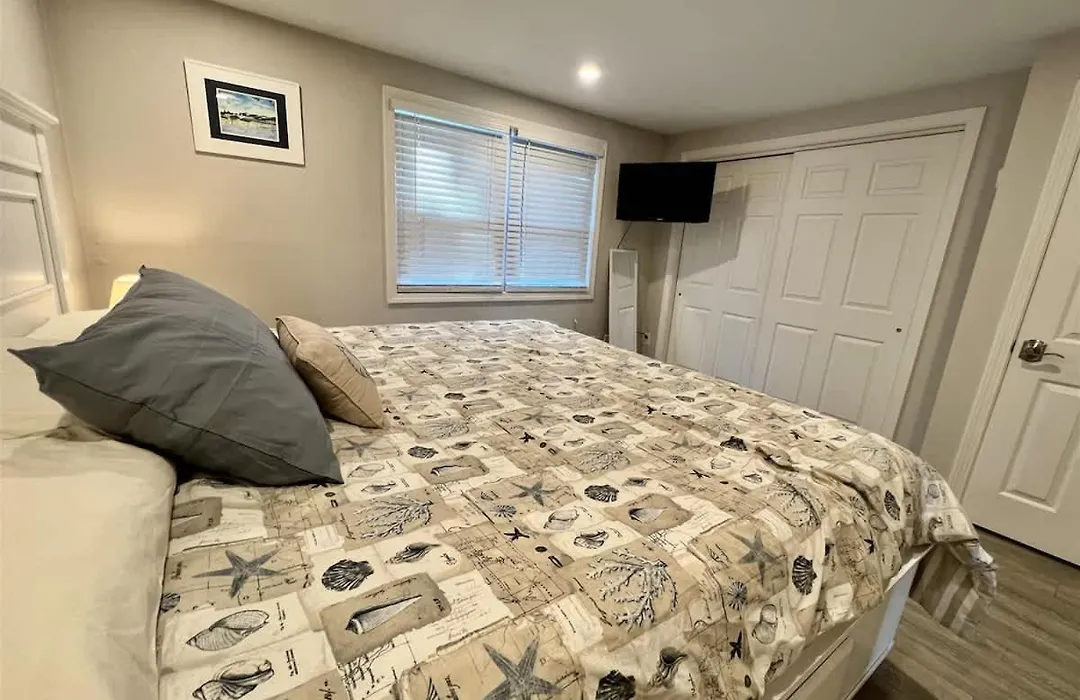 Updated Ocean Towers Condo In Ogunquit-1