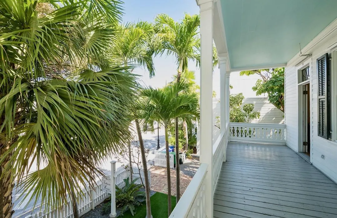 Casa Victoria By Last Key Realty-1