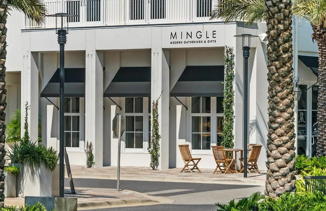 Inn At Seacrest 405-1