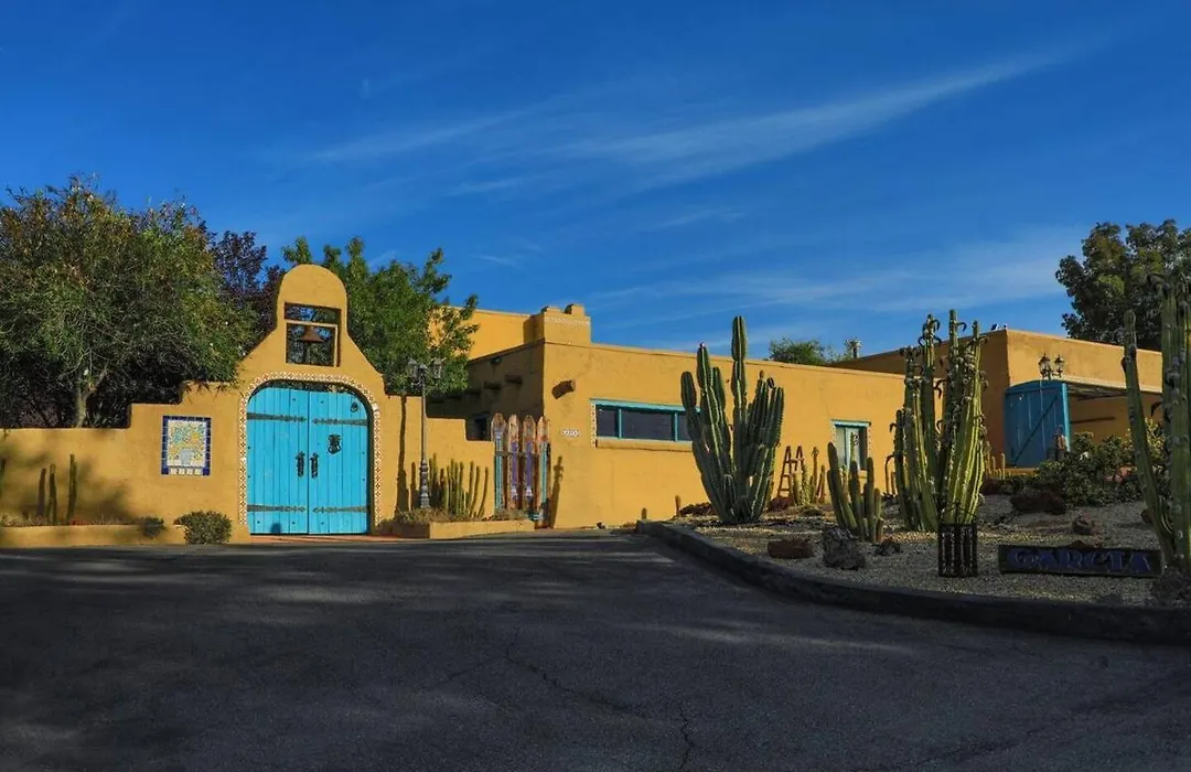 Garcia Hacienda Authentic Mexican Villa & Hot Tub-1