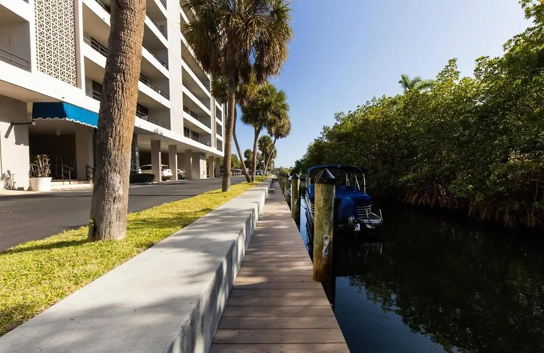 Anchorage Resort Siesta Key 6Th Floor 2 Bedroom Condo Beach Access 0890-1