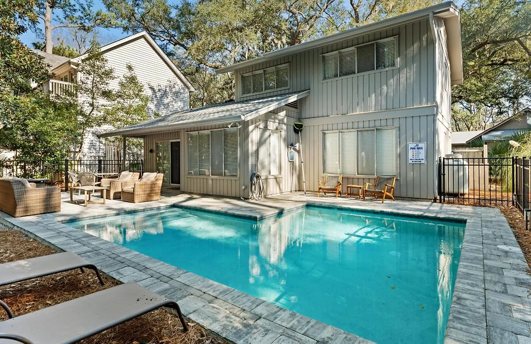 Cotton Cottage-1