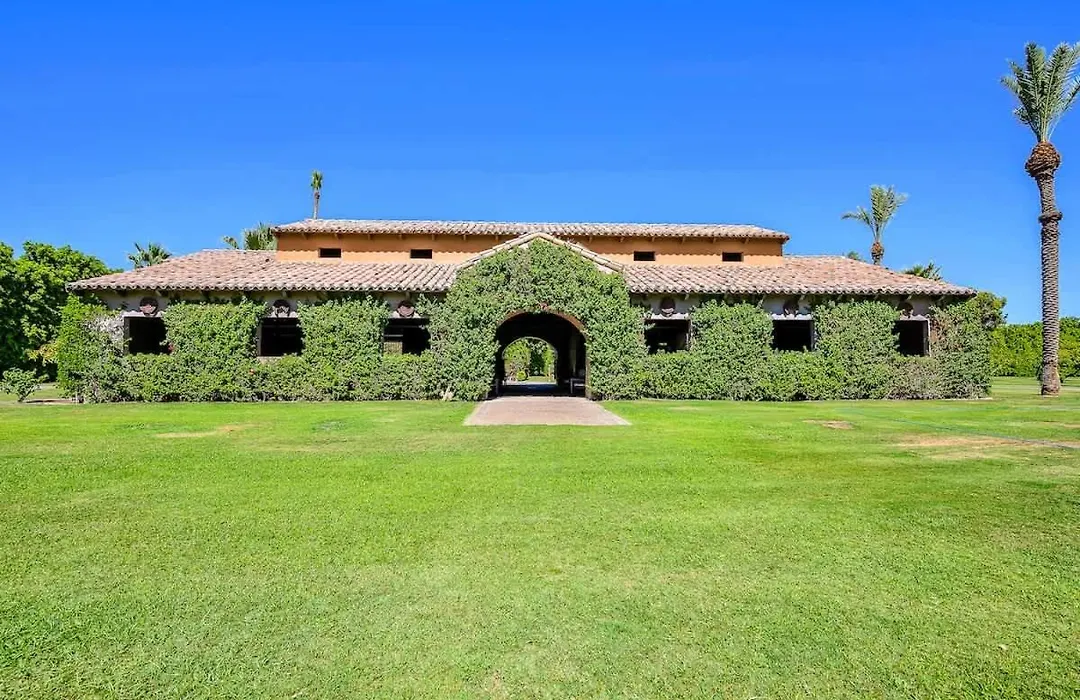 Mirabella Luxury Estate-1