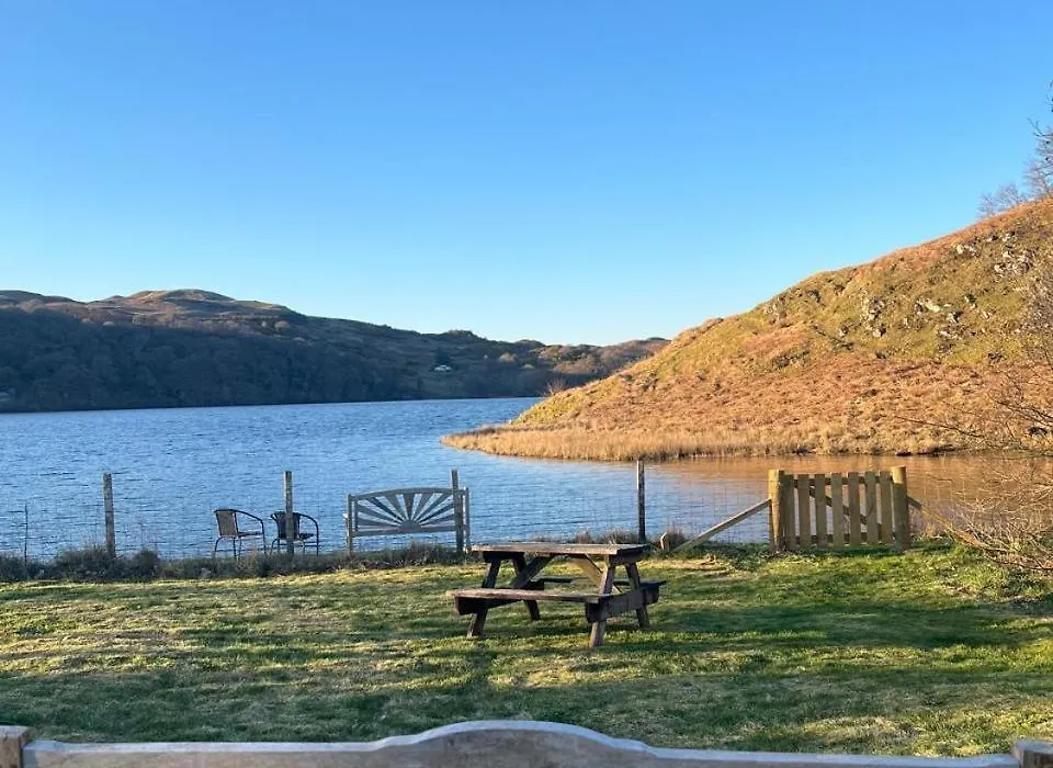 Clan Cottages Luxury Thatched Retreat Near Oban-1