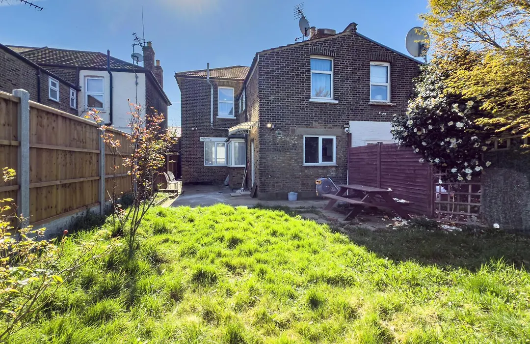 4Br Family Home, Garden, Wifi, 5Mins To Elisabeth Line & 10Min To Stratford-1