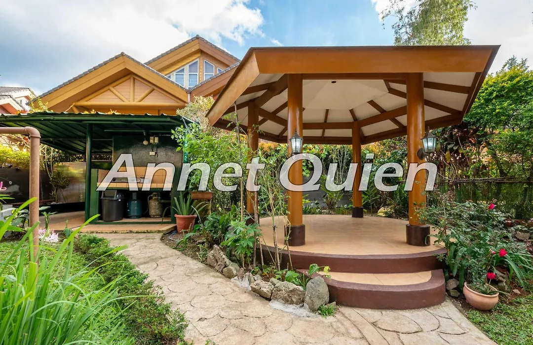 Camp John Hay 4Br Cabin-1