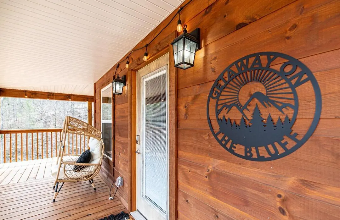 Getaway On The Bluff Ridge-1