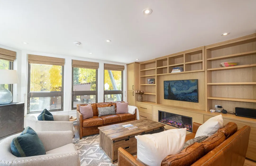 Plunge J By Exceptional Stays-1