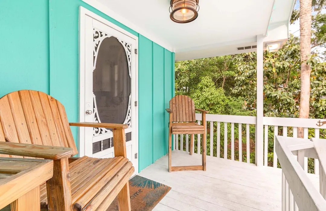 Castaway Cottage-1