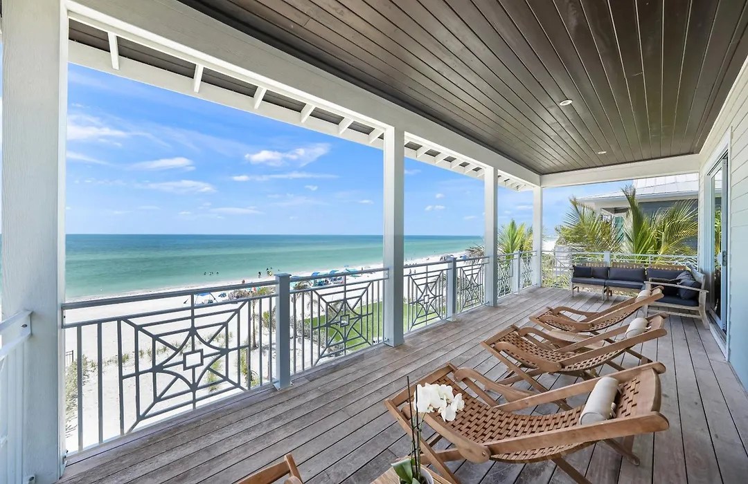 Beachfront Paradise - Direct Access To The Gulf-1