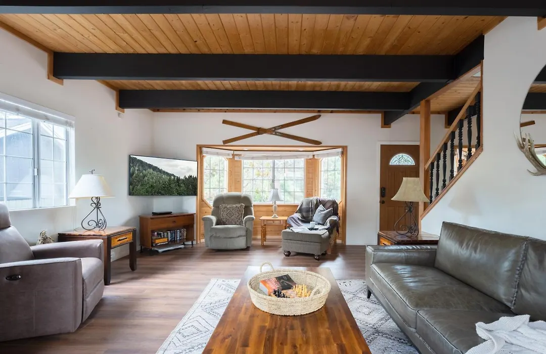 Storybook Cabin-1