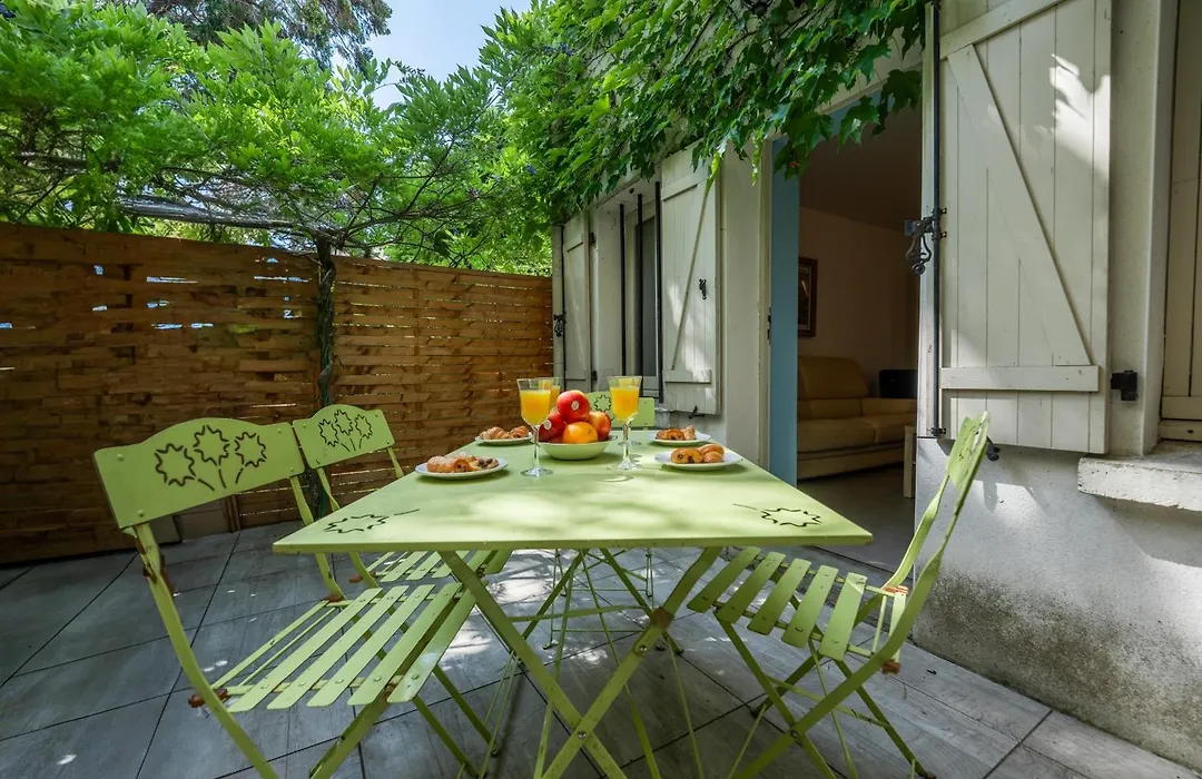 Chez Papy Charles-1