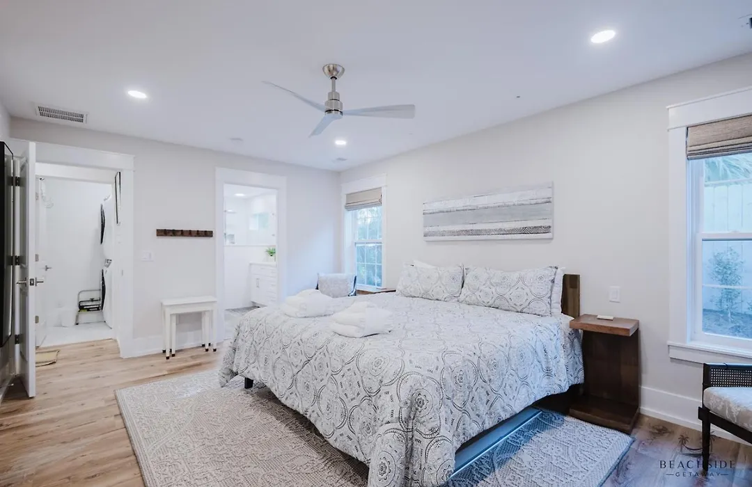 12 Heron Street- The Happy Heron-1