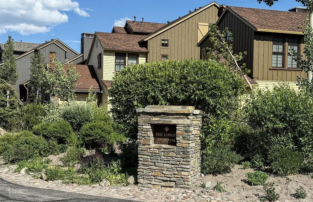 Snowcreek The Lodges #1130 Condo-1