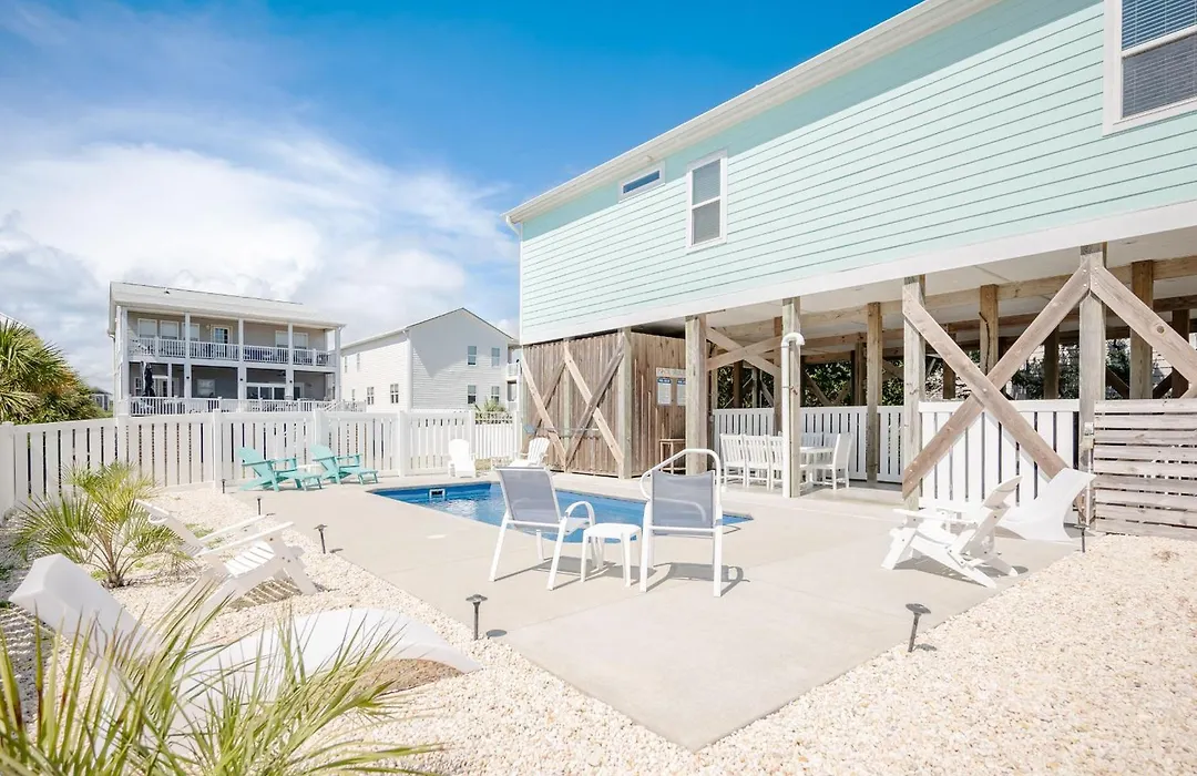 Glide Path By Oak Island Accommodations-1