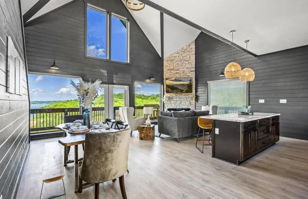 Luxe At Lake Haven - Pool Hot Tub And Game Room-1