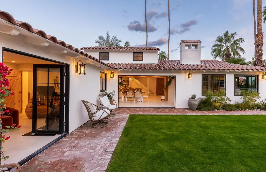 Casa De Tierra By Acme House Company-1