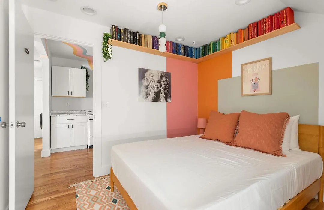 The Dolly House On Music Row - 7Br - Sleeps 22-1