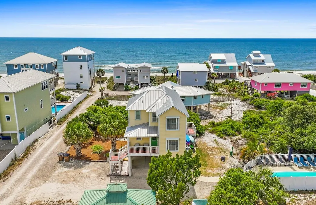 Pineapple Plantation By Coastline Vacation Rentals-1