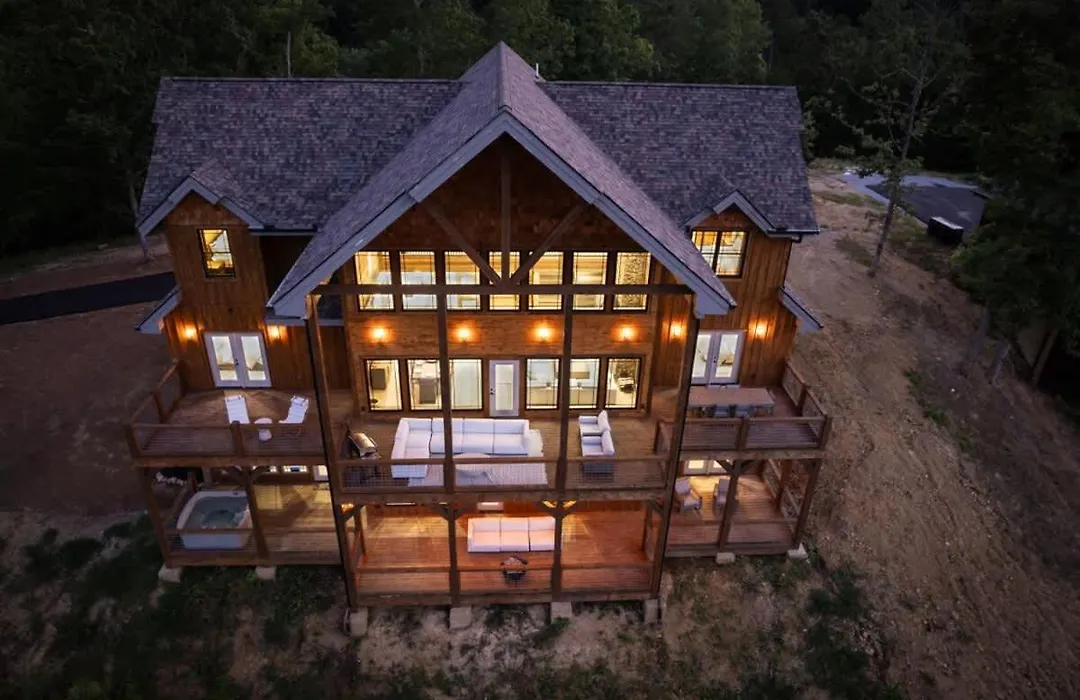 Laughing Pines - Luxury Mountain Escape With Pool-1