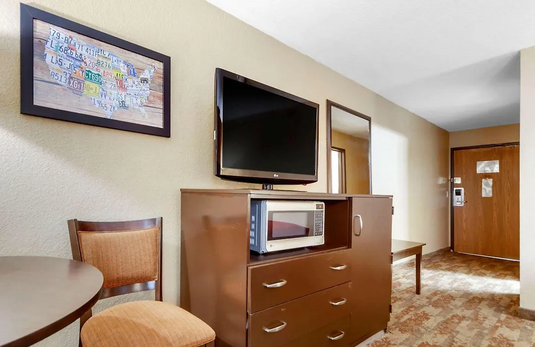 Econo Lodge Black Hills-1