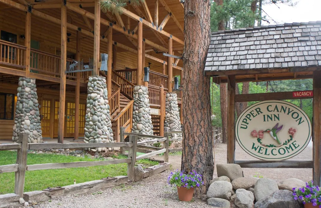 Upper Canyon Inn & Cabins-1