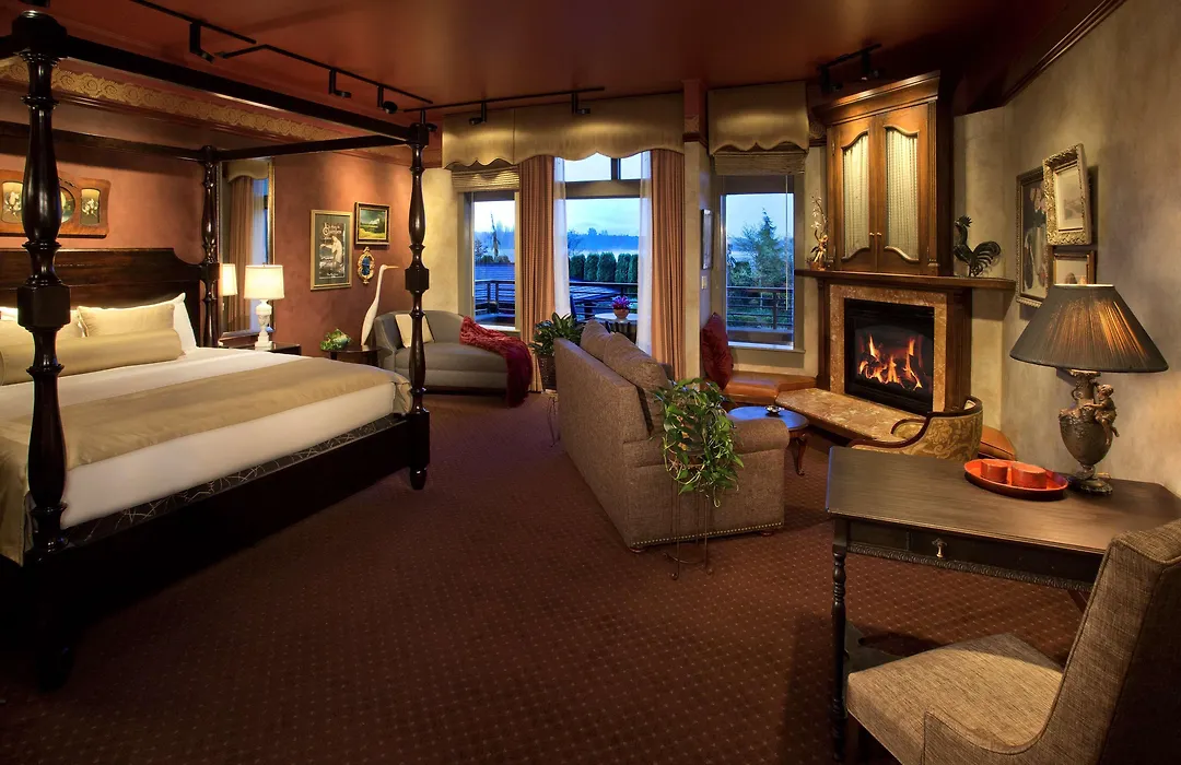Willows Lodge-1