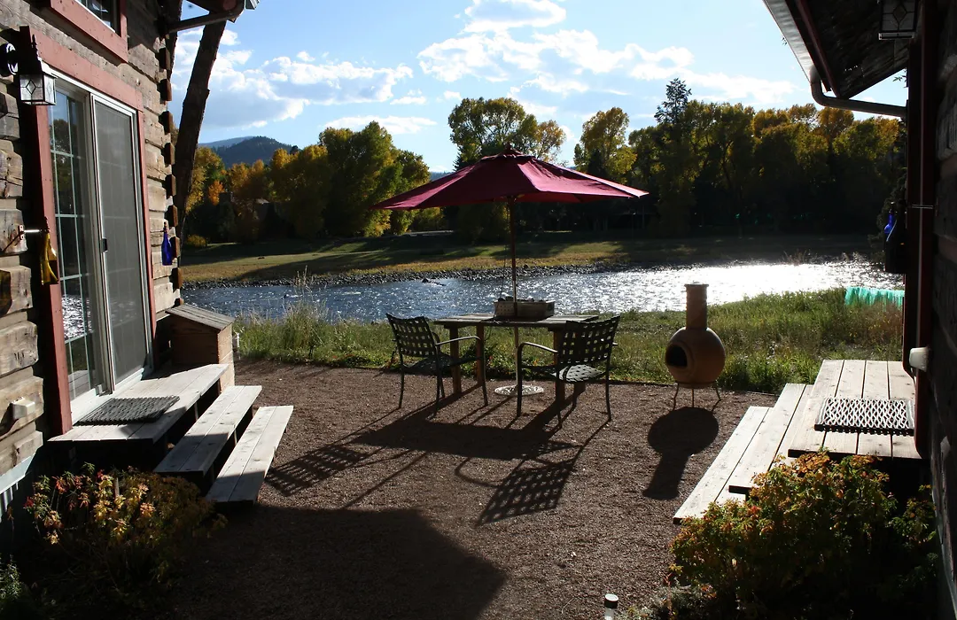 Riverside Meadows Cabins-1