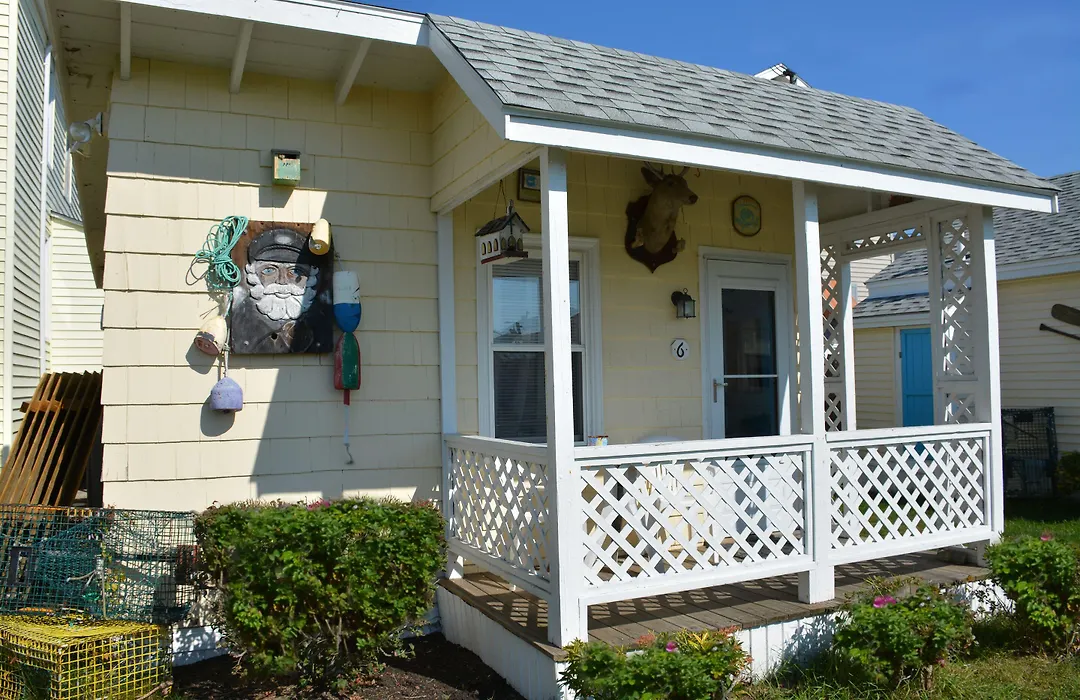 Little Miss Cottages-1
