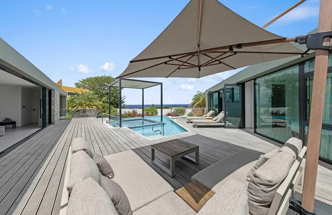Villa Sea View Luxury-1