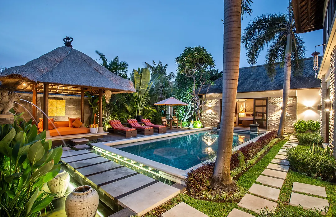 Villa Saffron Seminyak Bali-1