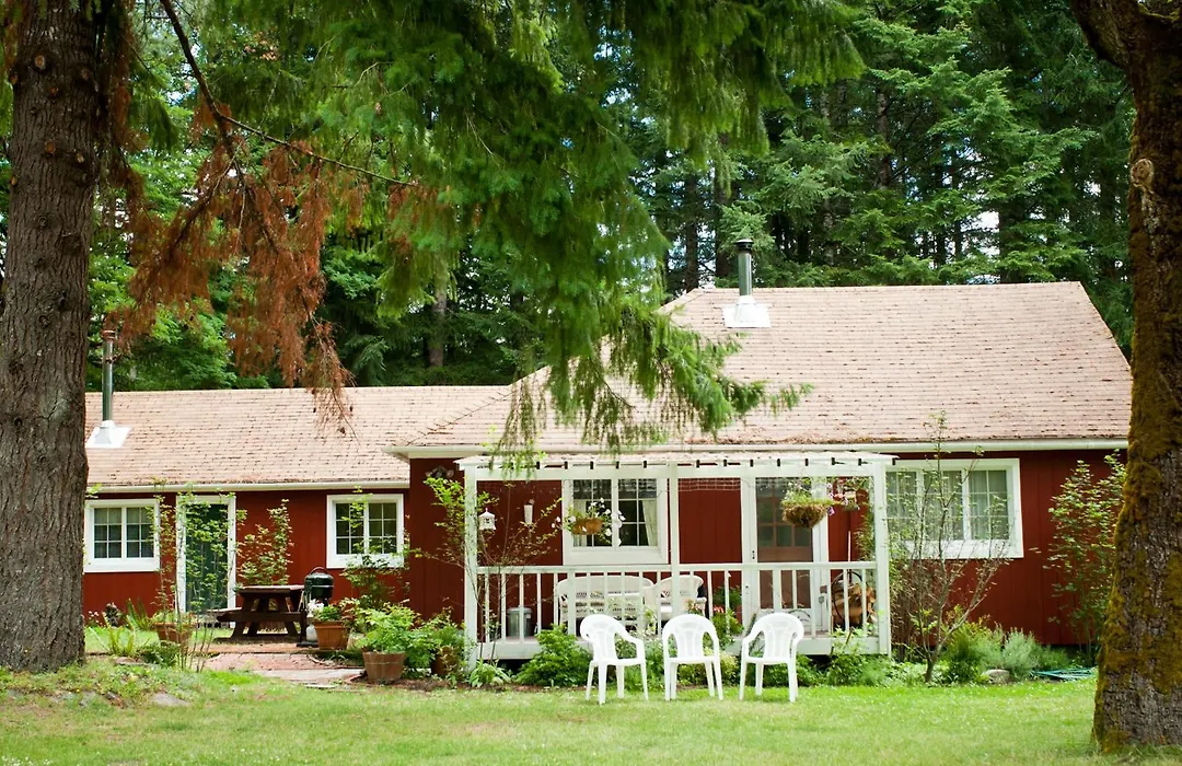 Moon Mountain Lodging-1