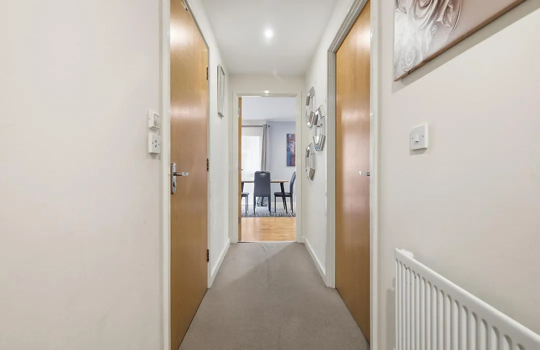 Two Bedroom House By Brookland Stays Serviced Accommodation Short Lets London With Free Wifi-1