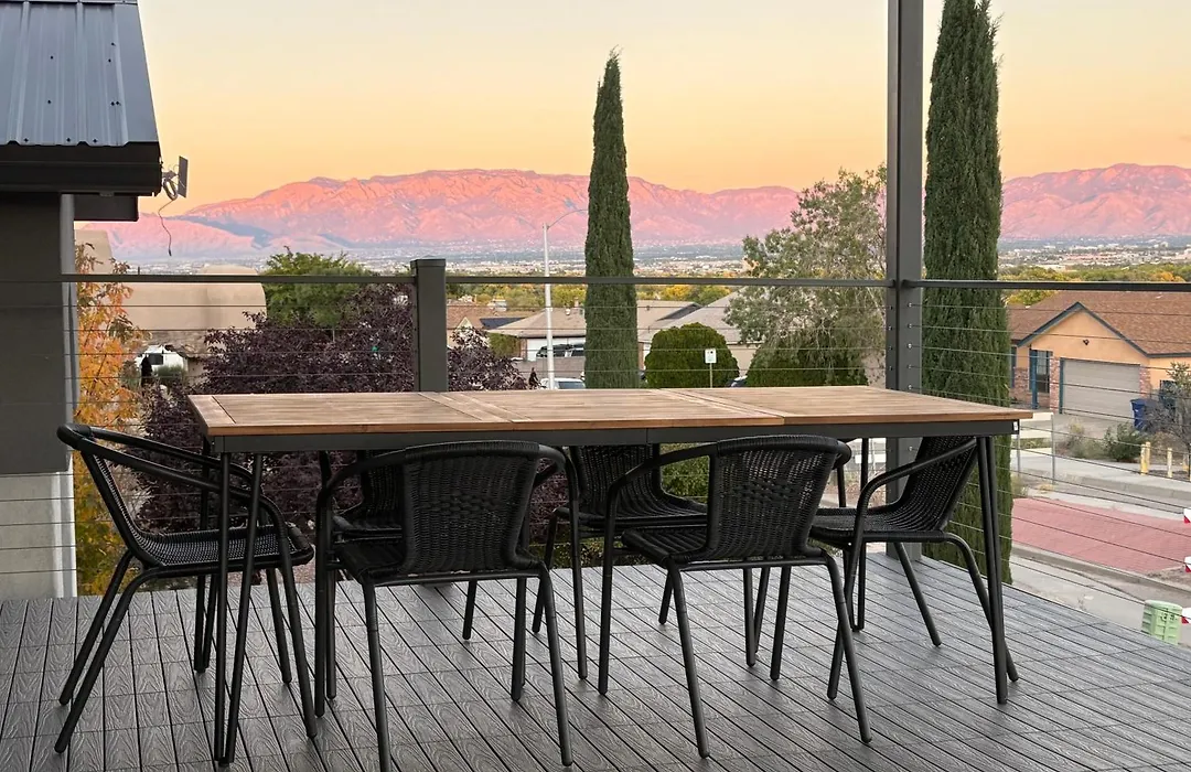 House In The Palisades Hills With City And Mountain Views-1