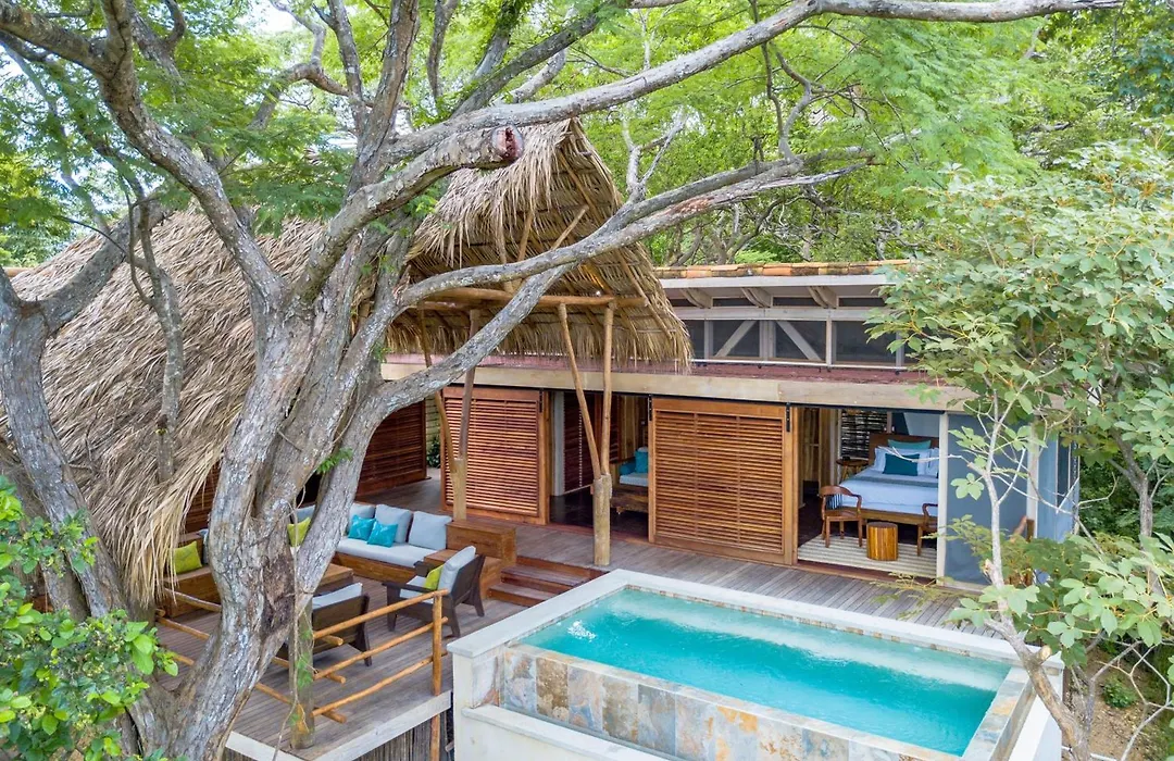 Morgan'S Rock Reserve & Ecolodge-1