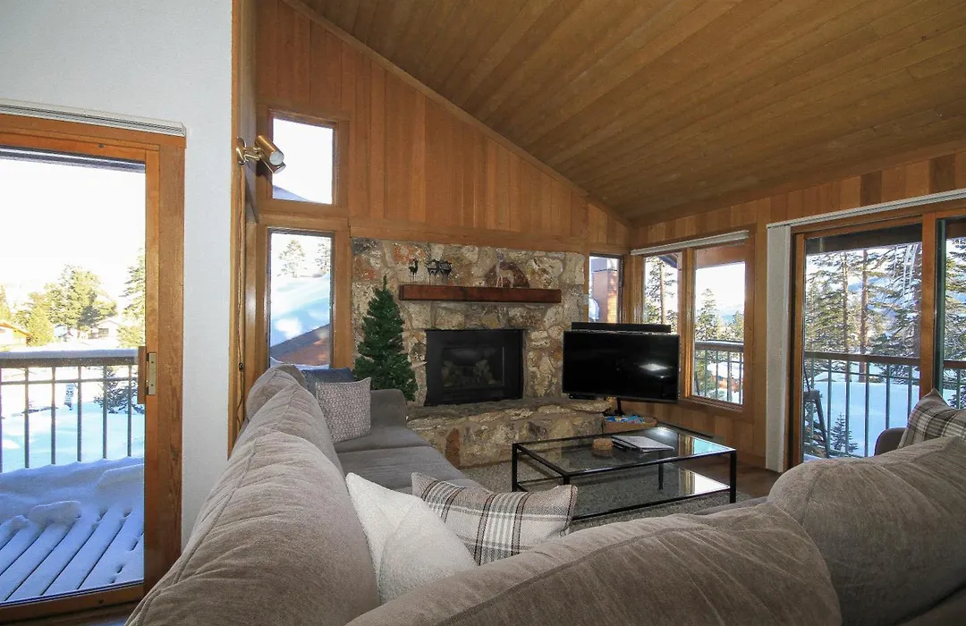 Mountainback 116 Loftcorner-1