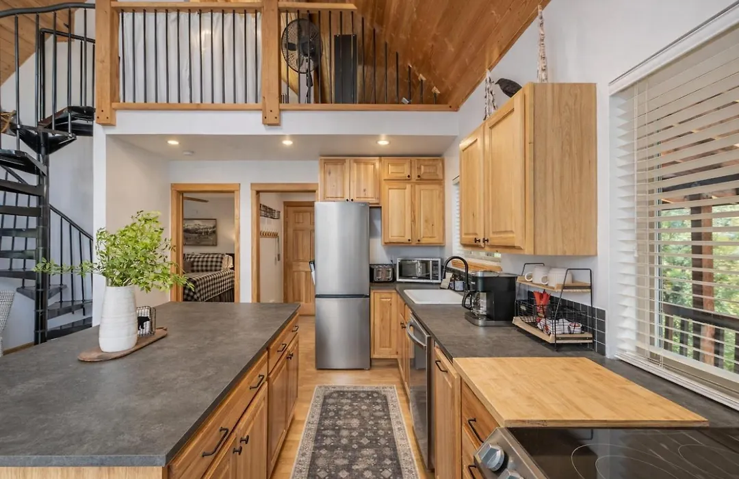Raven Haven Lodge By Nw Comfy Cabins-1