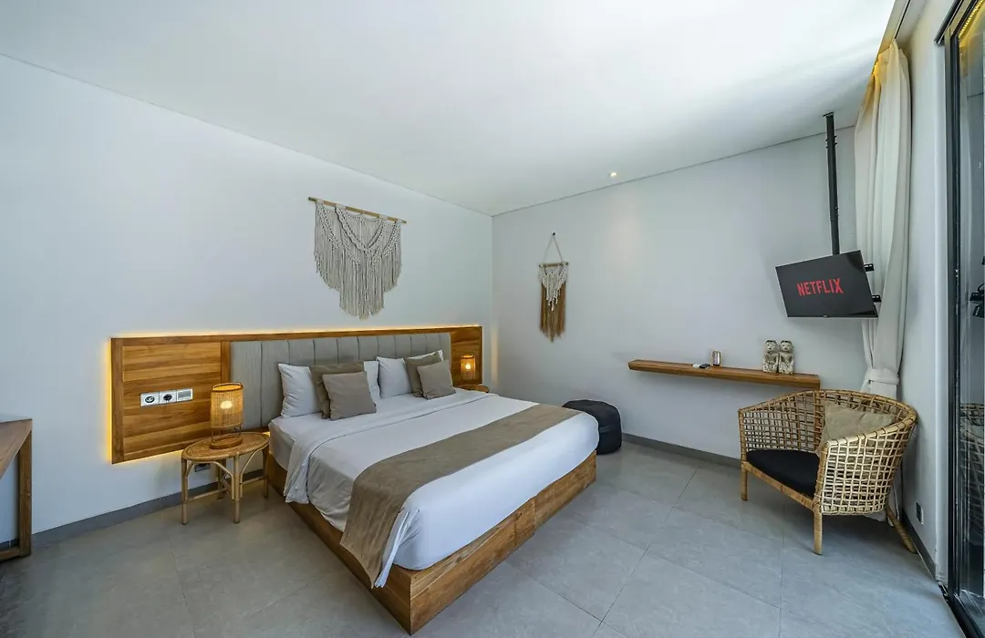 Villa St Lau - Signature 3Br Hideaway In Ubud-1