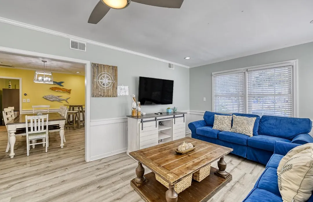 “The Sea Shanty" Classic Beach Cottage - Mins To Cb Boardwalk And Beach Access-1