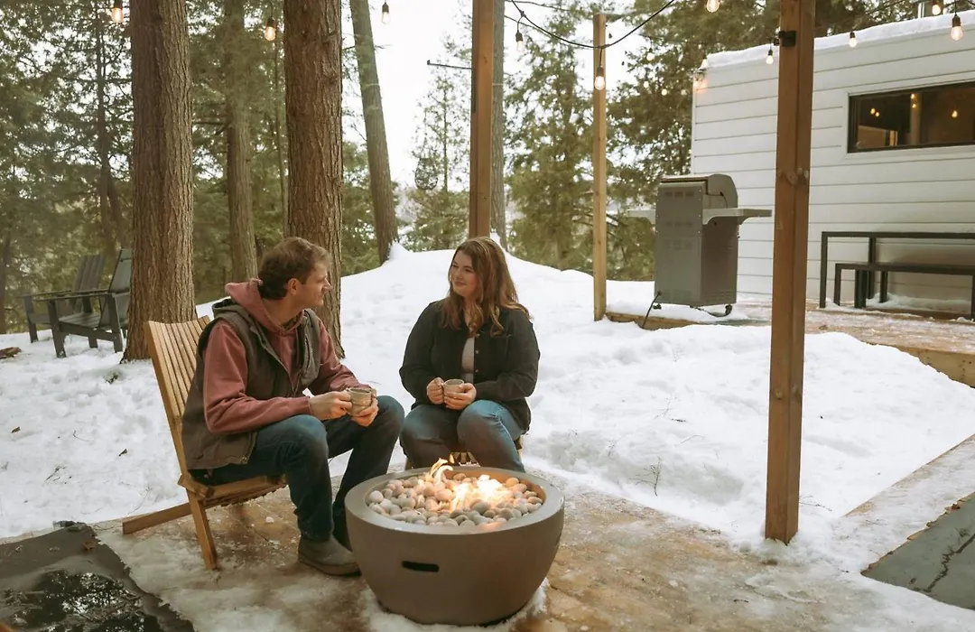 Aux Box Muskoka- Sauna- Cold Plunge- Hot Tub-1
