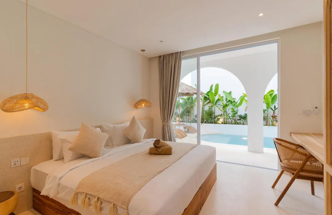 Villa Valli - 3Br Indoor Living - Sauna - Bingin-1