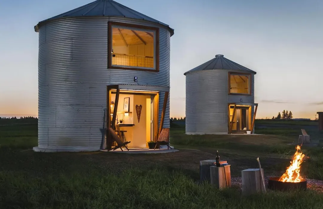 Clark Farm Silos - 5 Silo Mountain View Retreat-1