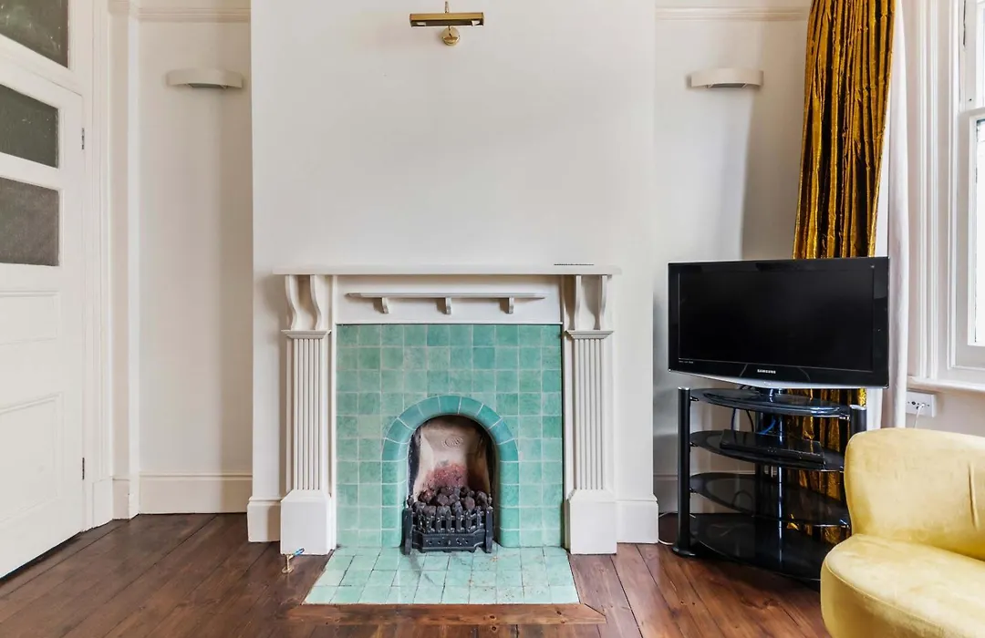 Spacious 1 Bed Holborn Apartment-1